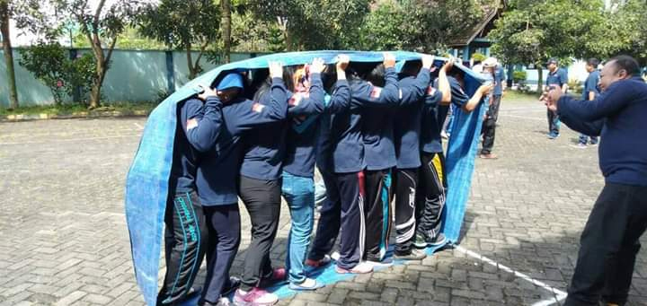 PRA-PROFESI DAN CHARACTER BUILDING MAHASISWA LINTAS JALUR PROGRAM STUDI PENDIDIKAN NERS PROGRAM PROFESI (6)